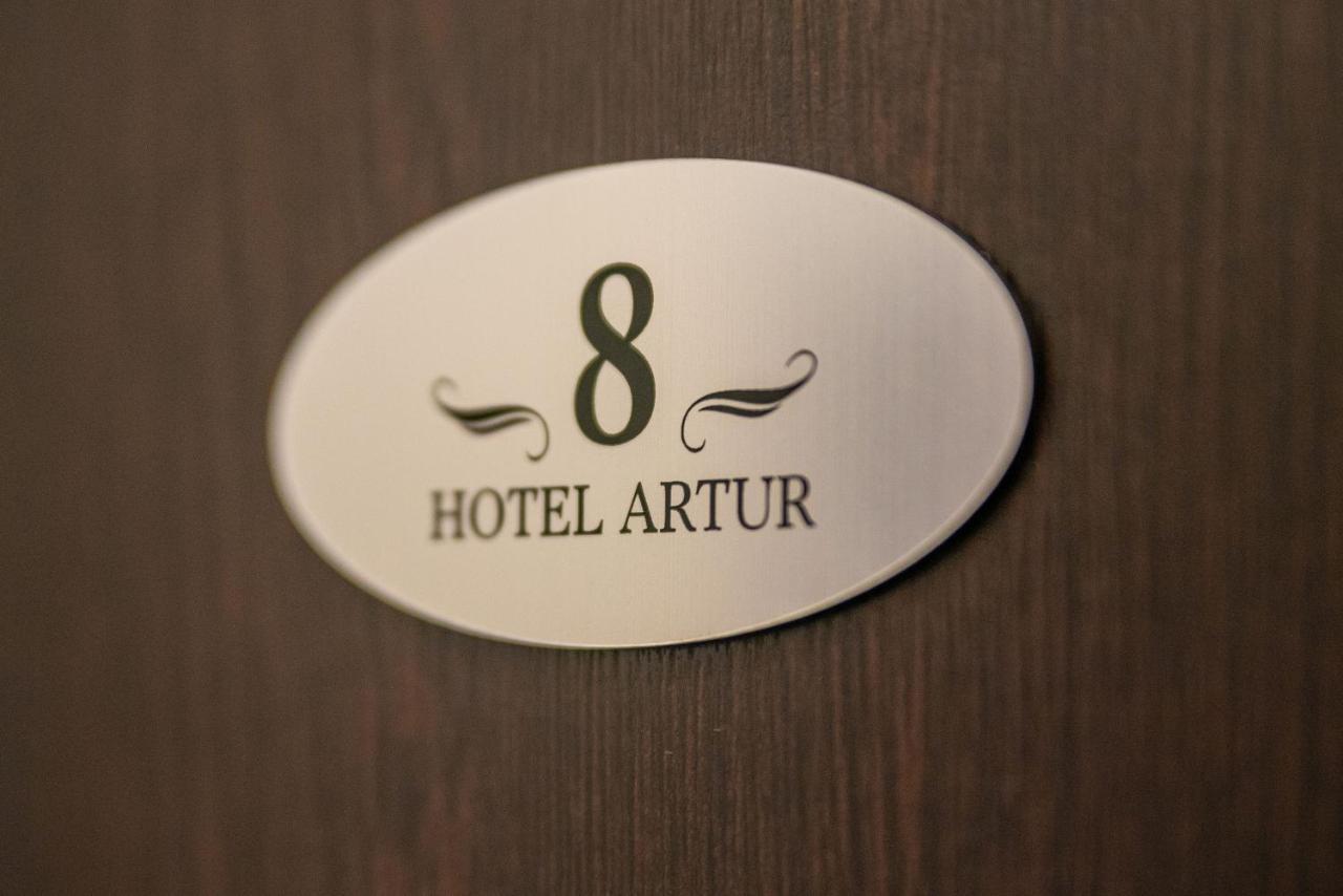 Artur 3* Oświęcim